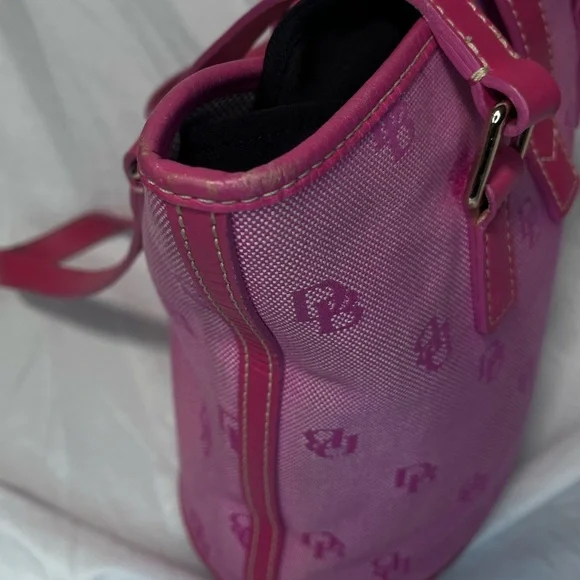 Vintage Dooney Bourke  North South bright pink logo bucket bag leather trim EUC - Picture 8 of 14